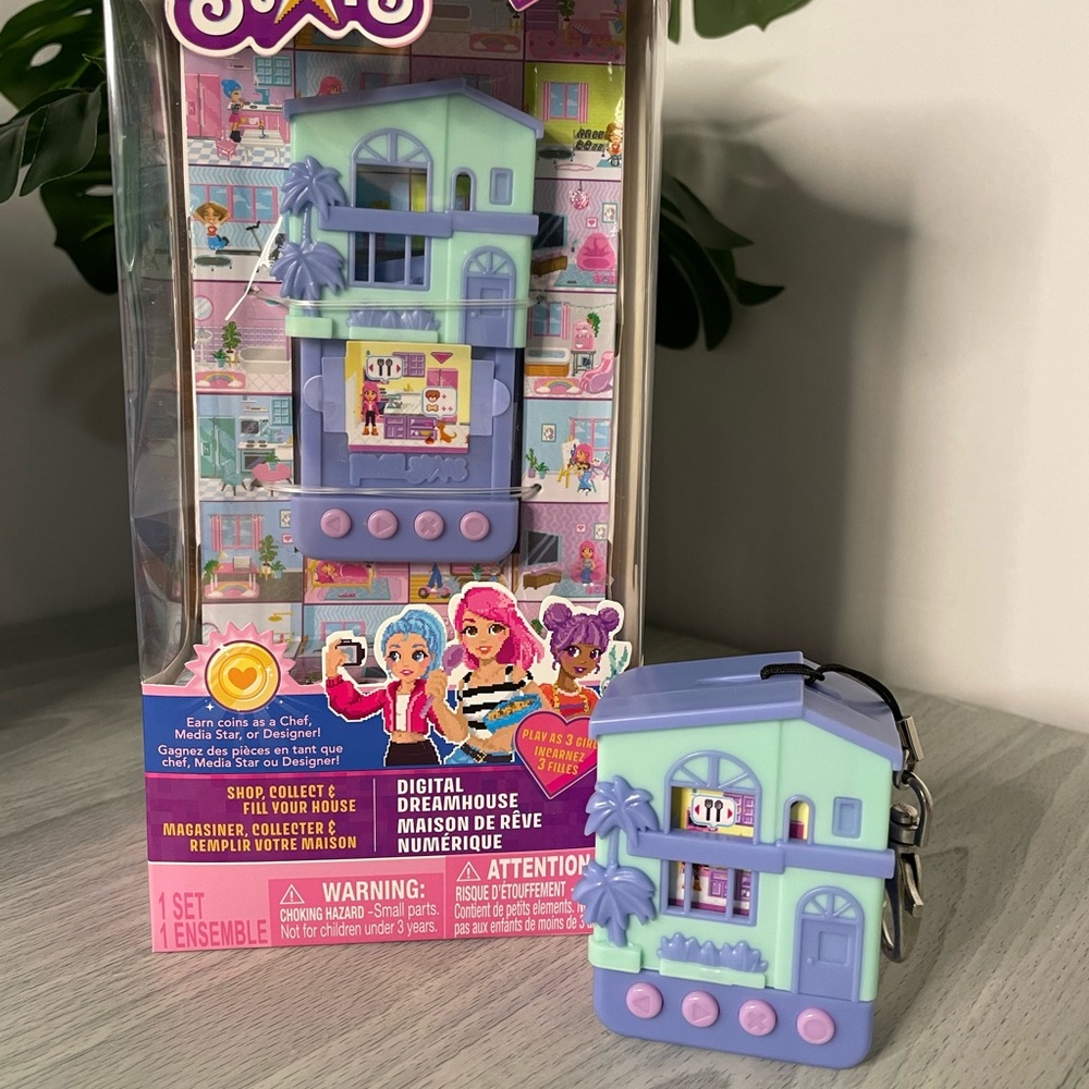 Pixel Star Dream House - Virtual Pet - Gigapet - Tamagotchi